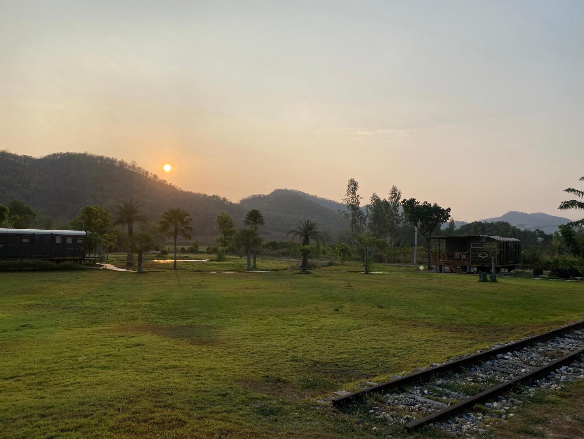 Nex Station Kanchanaburi Exterior foto